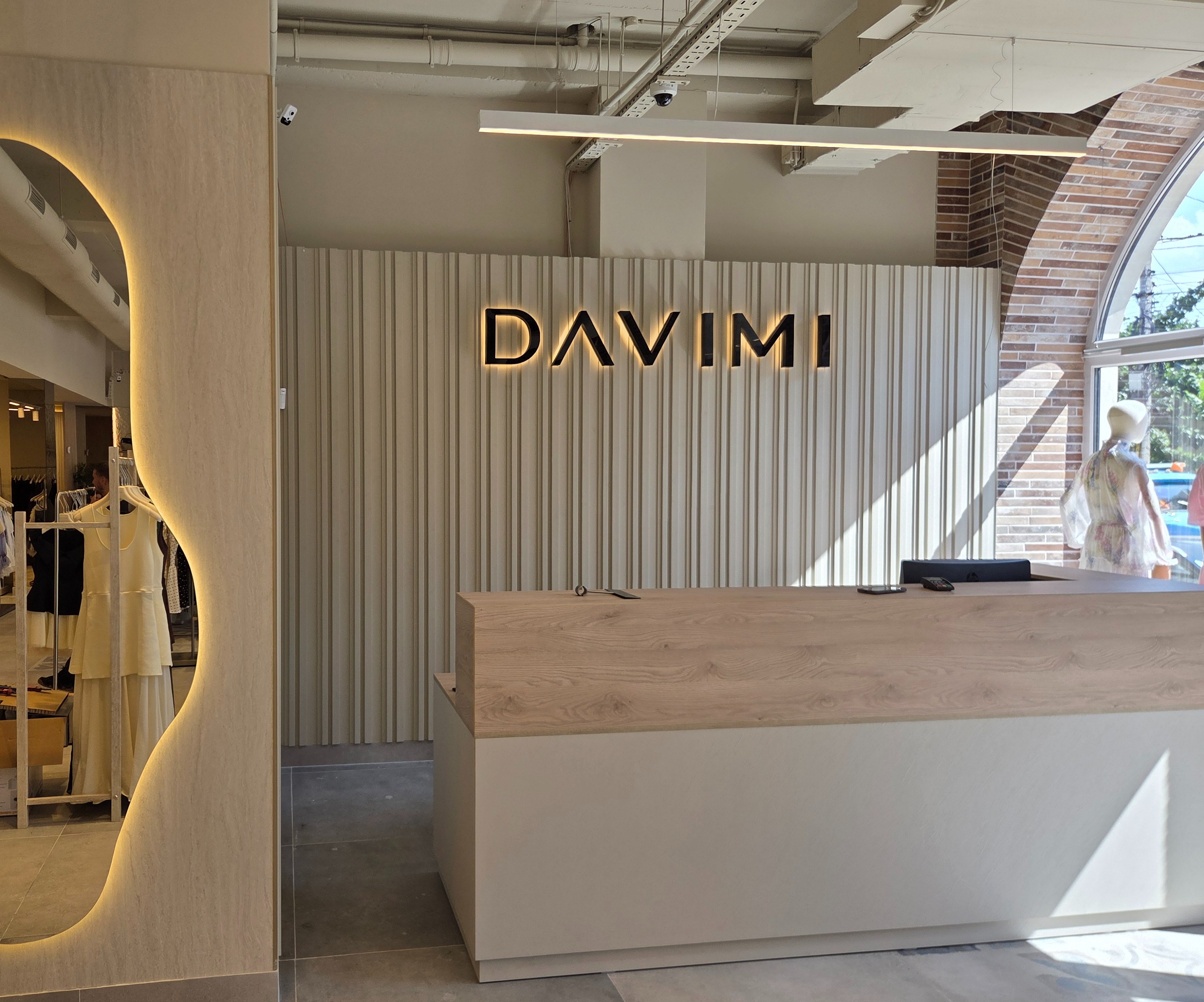 Magazin Davimi - 1